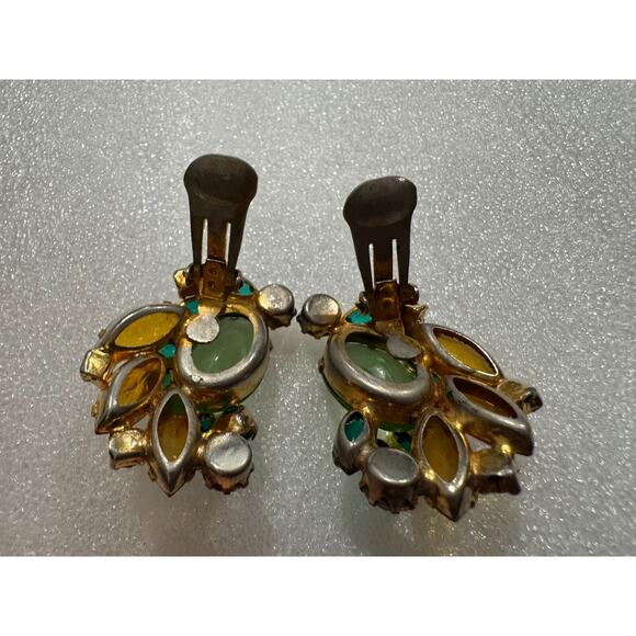 Vtg Juliana Rhinestone Earrings Green and Topaz Color AB Navette Clip 1960s - Picture 4 of 6